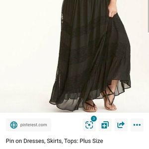 Flowy maxi skirt with lace insets